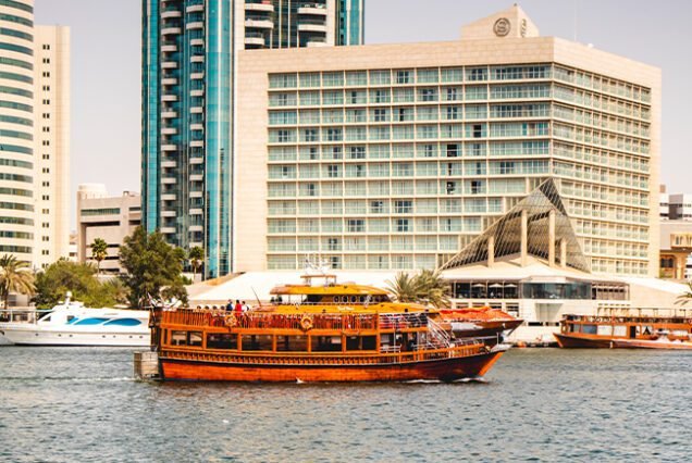 dubai marina dhow cruise