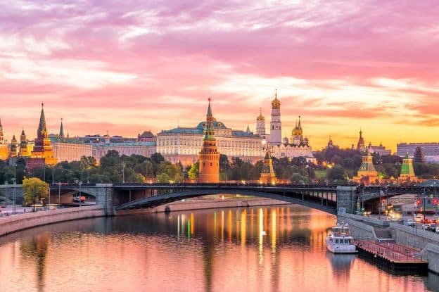 Enchanting Russia with Murmansk Holiday Package from Dubai