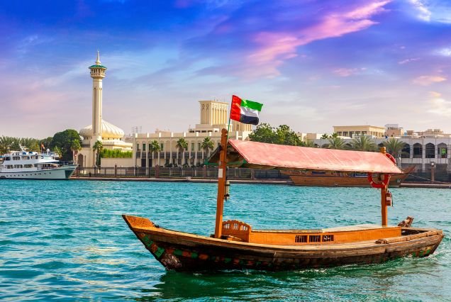 Old Dubai – A Walk Through Time